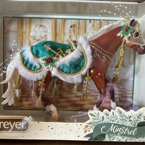 Breyer NIB 2019 Minstrel Holiday Collection Horse